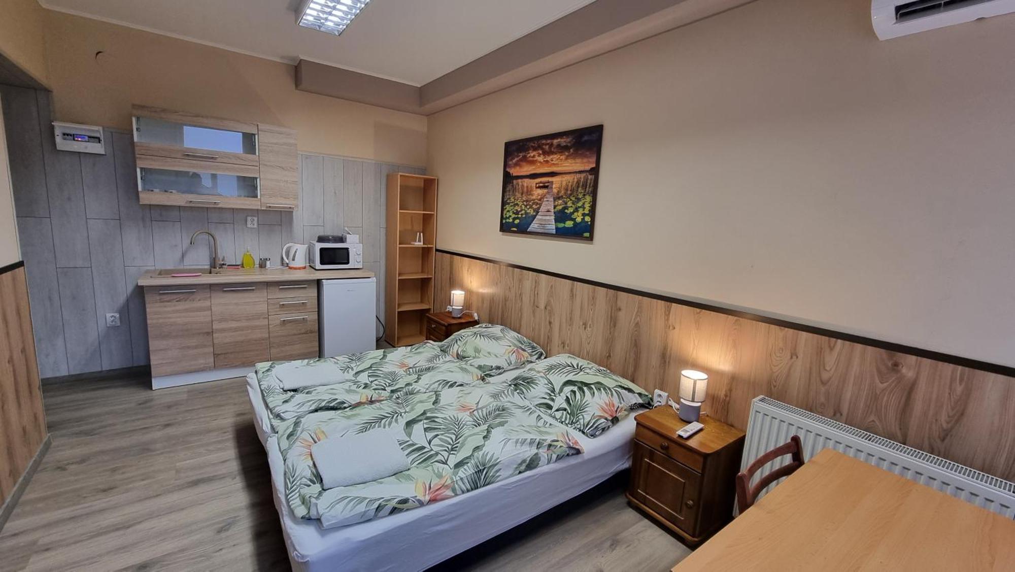 Apartman 1 Hradna 9 Nové Zámky エクステリア 写真
